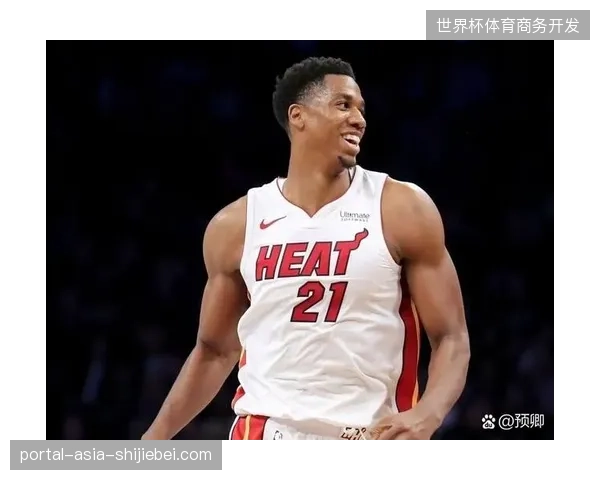 上海队外援怀特塞德凭借联盟顶级的护框数据，成为CBA历史首位外籍最佳防守球员